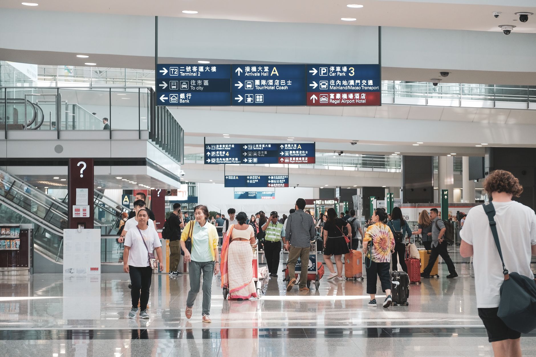 kuala lumpur airport arrival hall travelers