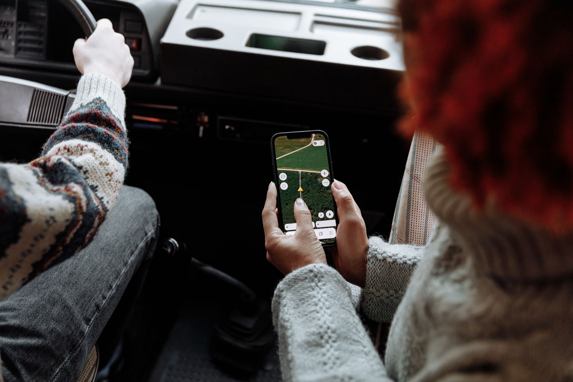 smartphone weather radar app travel